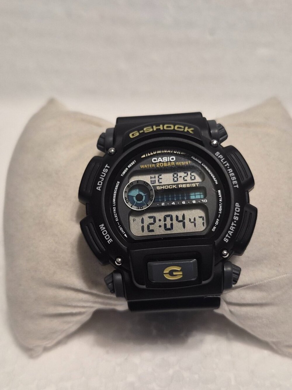 G Shock Digital Black and gold